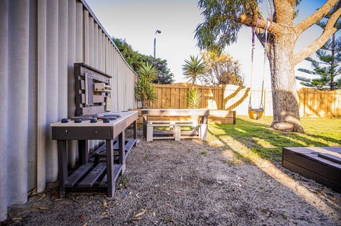 The Bothy Lancelin Family Retreat - Sydney 4u 10