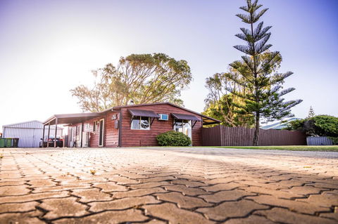 The Bothy Lancelin Family Retreat - Sydney 4u 0