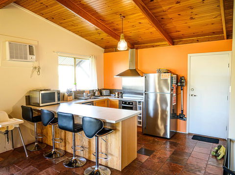 The Bothy Lancelin Family Retreat - Sydney 4u 5