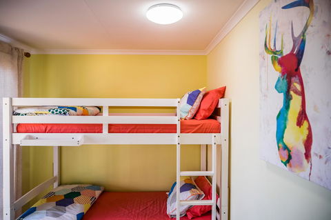 The Bothy Lancelin Family Retreat - Sydney 4u 17