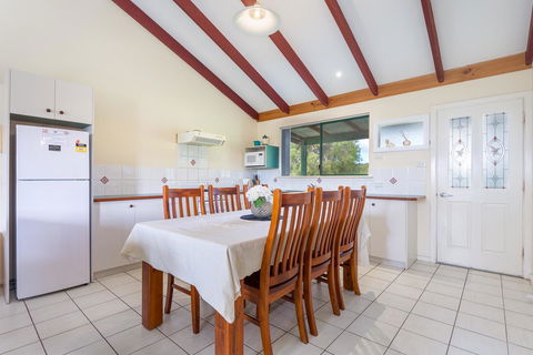 Surfside Ocean Beach Denmark Holiday Accommodation - Sydney 4u 42