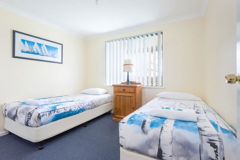 Surfside Ocean Beach Denmark Holiday Accommodation - Sydney 4u 37