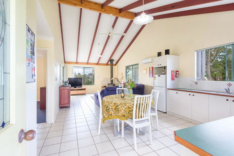 Surfside Ocean Beach Denmark Holiday Accommodation - Sydney 4u 29