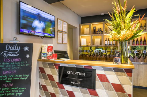 Nightcap At The Ship Inn - Accommodation Sydney 12