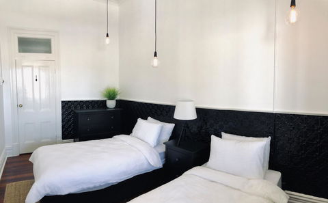 SoBe Fremantle - Sydney 4u 7
