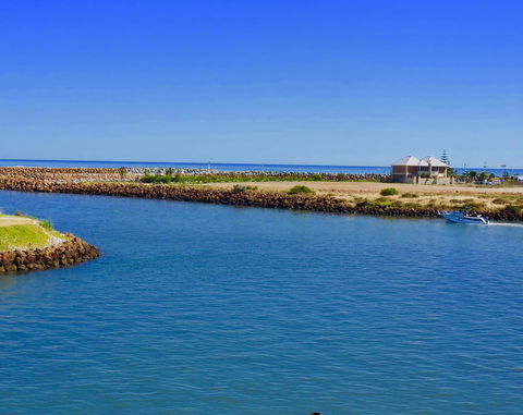 Oceans Edge - Busselton - Accommodation Sydney 14