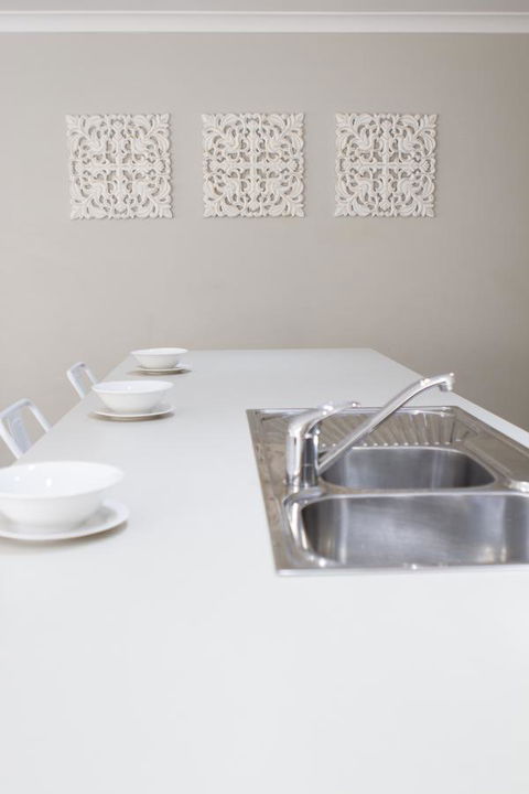 The Beach House - Accommodation Sydney 12