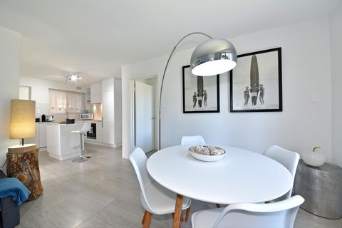 Cottesloe Apartment Close To Beach - Sydney 4u 20