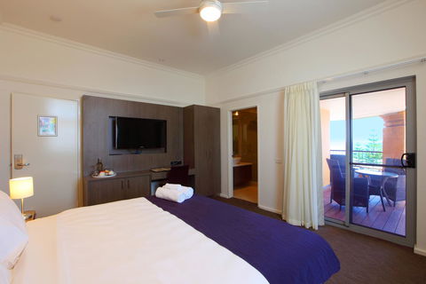 Cottesloe Beach Hotel - Sydney 4u 8