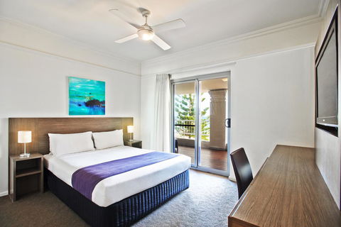 Cottesloe Beach Hotel - Sydney 4u 4