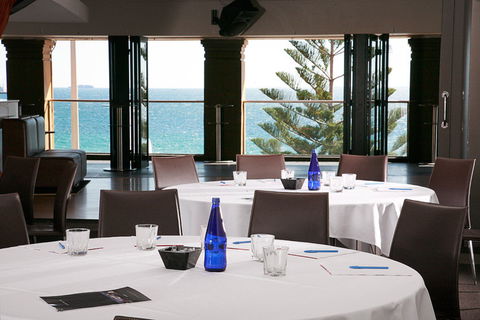 Cottesloe Beach Hotel - Sydney 4u 20