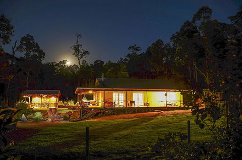 Nannup Bush Retreat - Sydney 4u 8