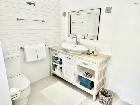 Whitesands Holiday Villas - Sydney 4u 3