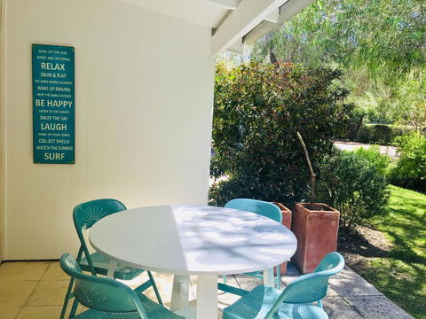 Whitesands Holiday Villas - Sydney 4u 11
