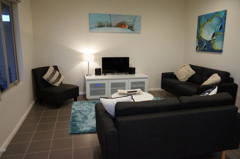 Exmouth 4 Escape - Sydney 4u 9
