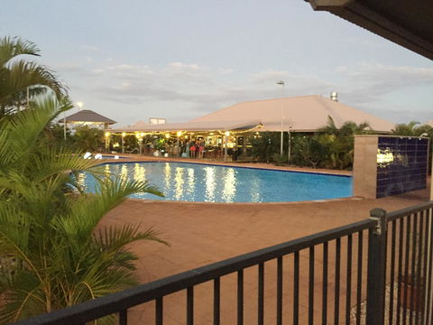 Exmouth 4 Escape - Sydney 4u 18