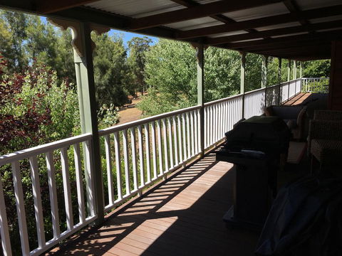 Tegwan's Nest Holiday Home - Sydney 4u 24