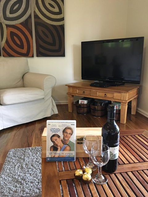 Tegwan's Nest Holiday Home - Sydney 4u 6