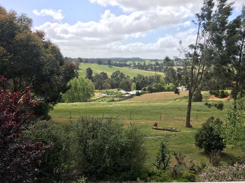 Tegwan's Nest Holiday Home - Sydney 4u 10