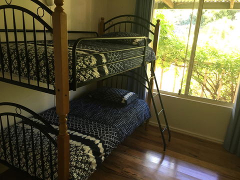 Tegwan's Nest Holiday Home - Sydney 4u 30