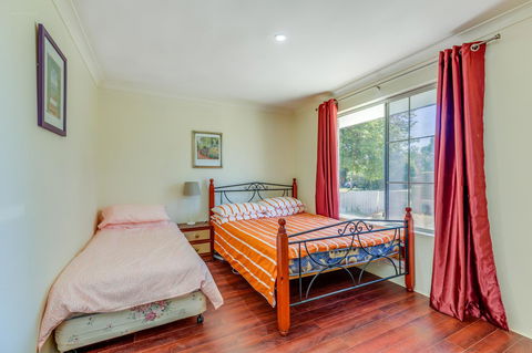 Brilliant, Neat, Convenient, Family-friendly House - Sydney 4u 8