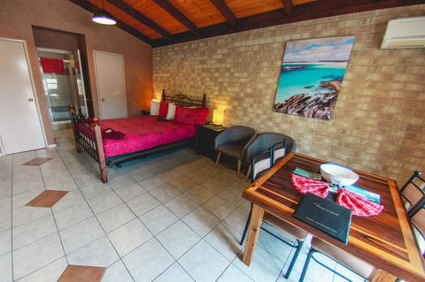 Esperance Foreshore Apartments - Sydney 4u 4
