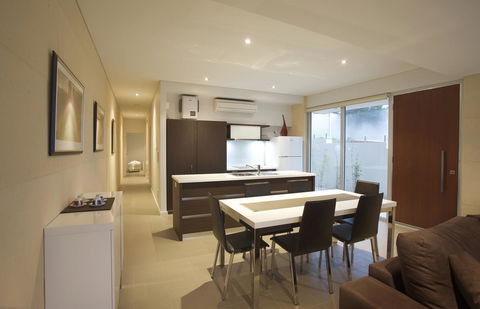 Alouarn Apartments - Accommodation Sydney 11