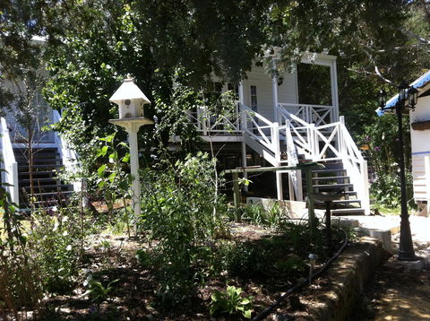 Applegate Lane Chalet - Sydney 4u 15