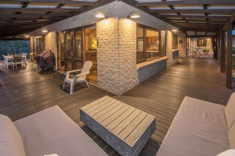 53 Martina Drive - Sydney 4u 9