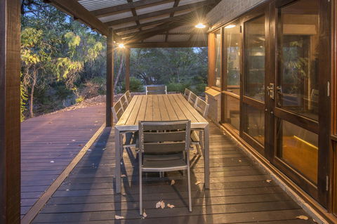 53 Martina Drive - Sydney 4u 10