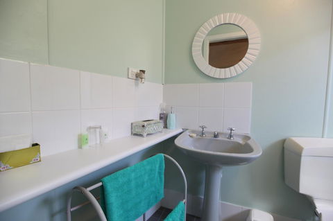 Jacaranda Guest House - Accommodation Sydney 9