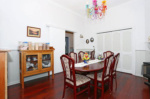 Jacaranda Guest House - Accommodation Sydney 44
