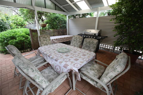 Jacaranda Guest House - Accommodation Sydney 30