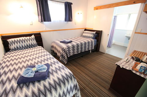Jacaranda Guest House - Accommodation Sydney 18