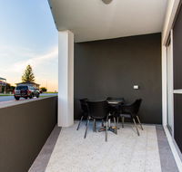 Reflections By Rockingham Apartments - Sydney 4u