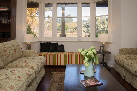 Historic Oakhill House Entire Estate - Sydney 4u 5