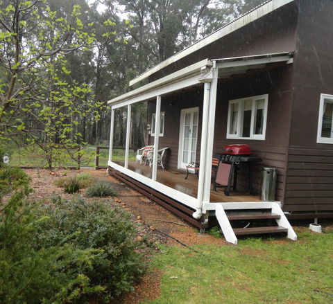 Di's Cabin In Dwellingup - Sydney 4u 7
