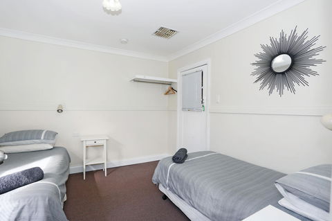 Busselton Guest House - Sydney 4u 42