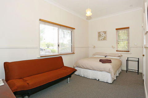 Busselton Guest House - Sydney 4u 27