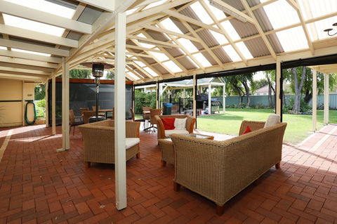 Busselton Guest House - Sydney 4u 33