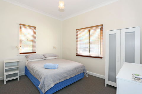 Busselton Guest House - Sydney 4u 28
