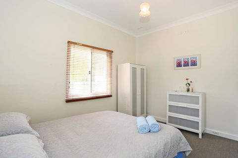 Busselton Guest House - Sydney 4u 40