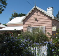 RoseMoore Bed  Breakfast - Sydney 4u