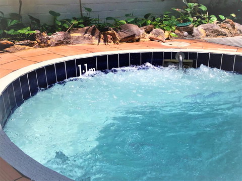 Atrium Hotel Mandurah - Sydney Resort 24