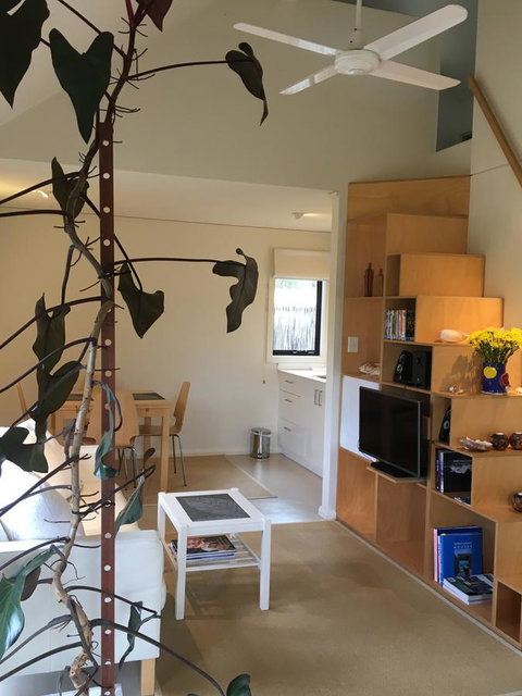 DESIGNER'S STUDIO - Accommodation Sydney 18