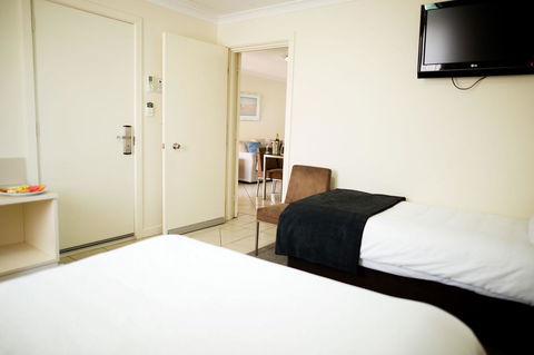 Kalbarri Edge Resort - Sydney 4u 10