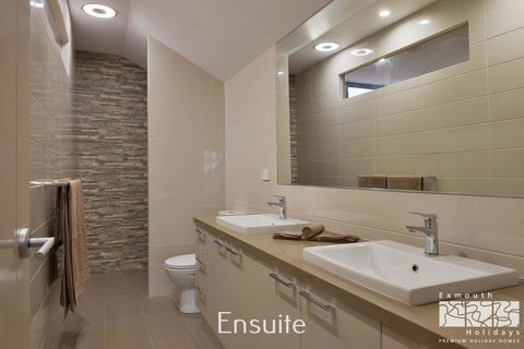 7 Kestrel Place - Sydney 4u 13