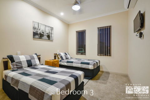 7 Kestrel Place - Sydney 4u 14