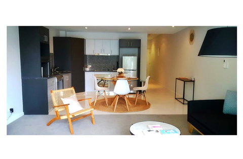 Stylish 1BDR Unit In The Heart Of Subiaco - Accommodation Sydney 6