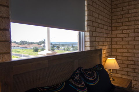 Baywatch Retreat Augusta - Accommodation Sydney 16